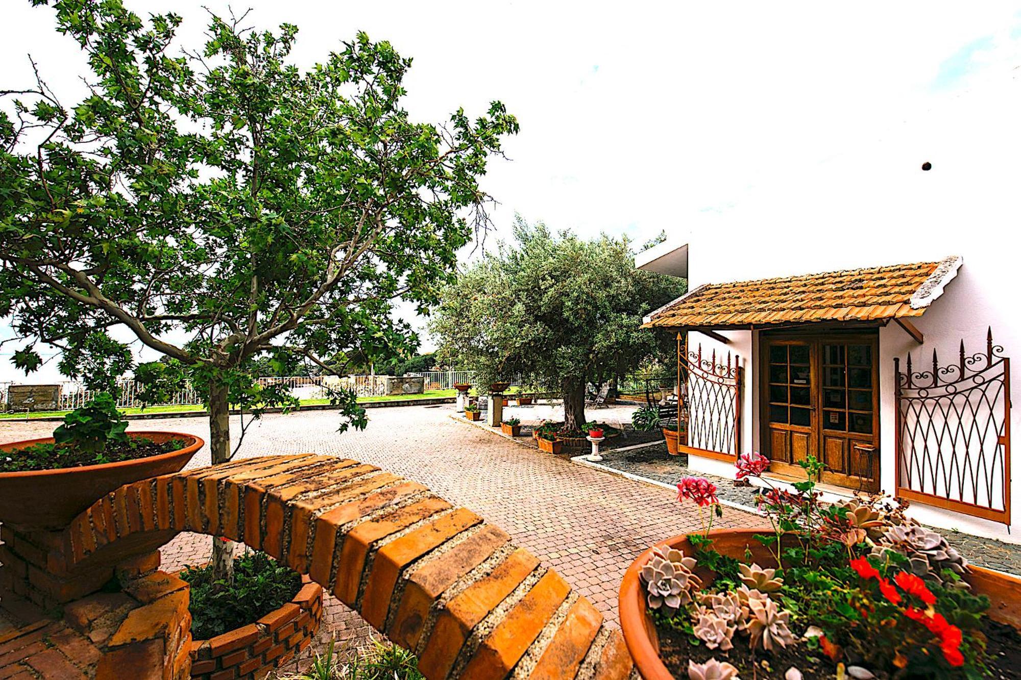 Villa Scilla E Cariddi Messina Exterior photo